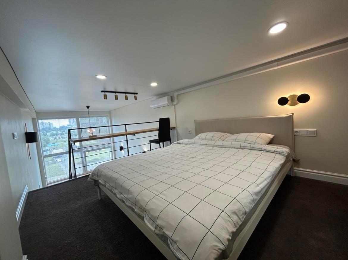Stylish&Cozy Loft Zuvedra Near City Center Vilnius Exterior photo